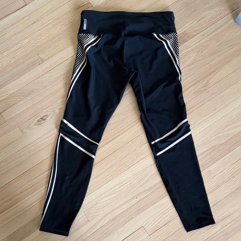 RBX - Black Athletic Leggings with White Trim - Medium - Picture 8 of 10
